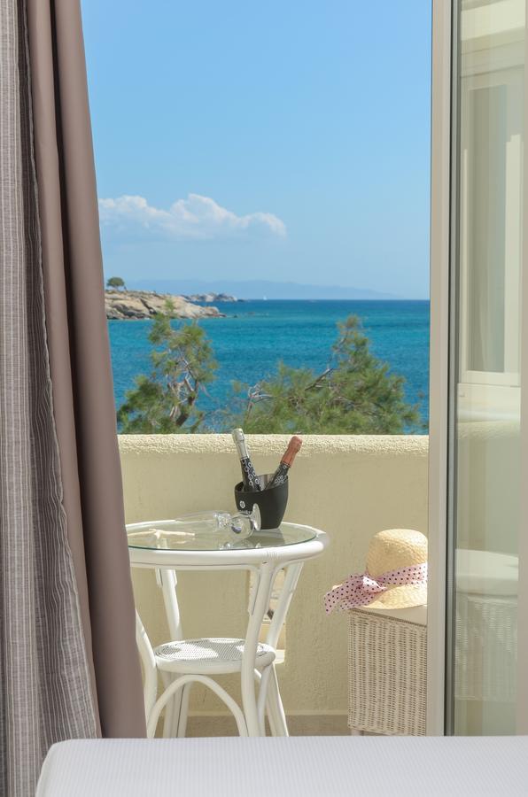 Angel Suites Agia Anna  Extérieur photo