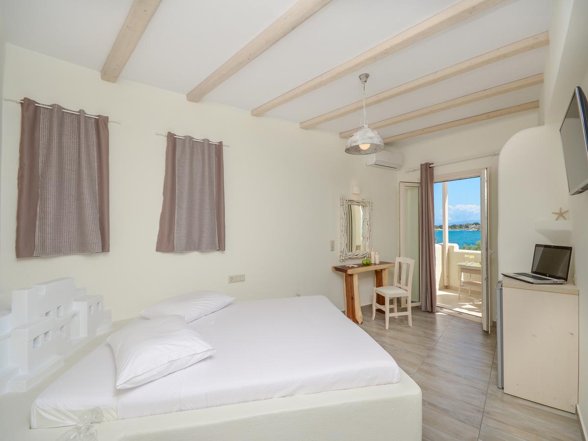 Angel Suites Agia Anna  Extérieur photo